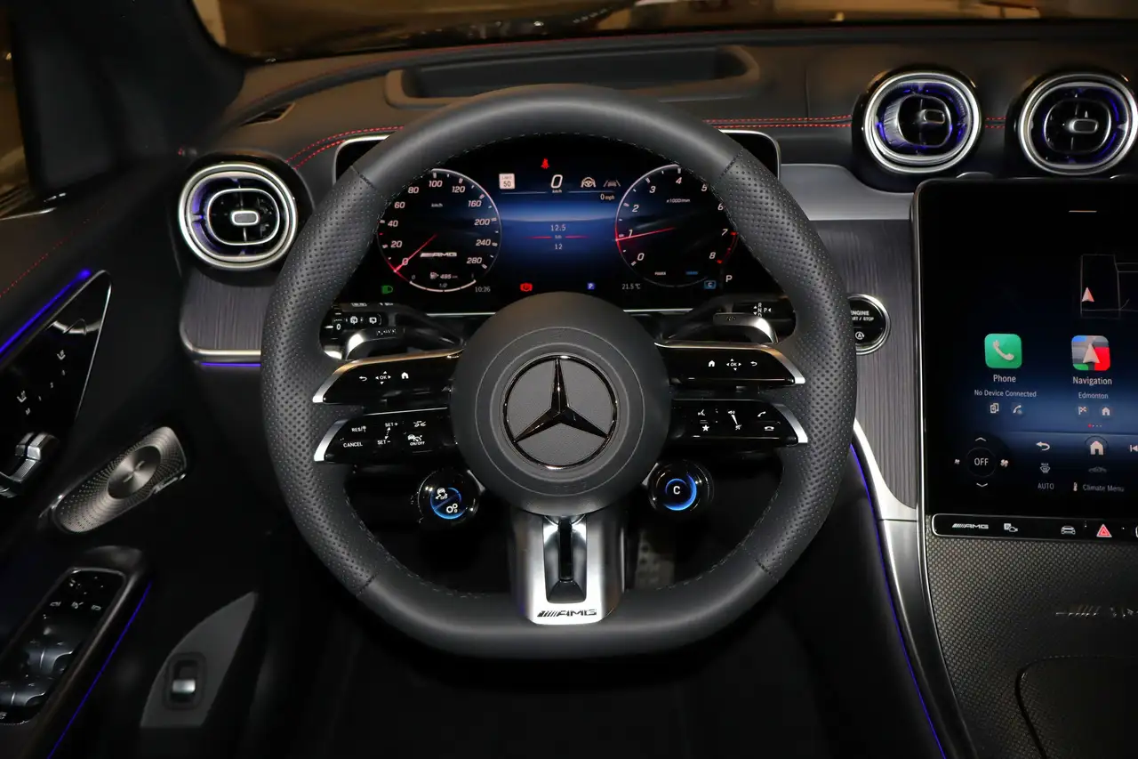 Mercedes-Benz GLC снимка Mercedes-Benz GLC