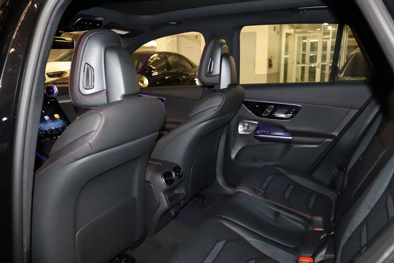 Mercedes-Benz GLC снимка Mercedes-Benz GLC
