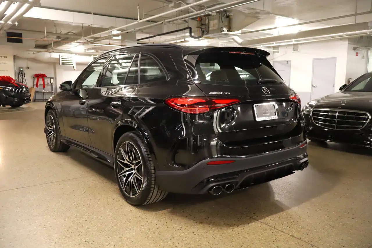 Mercedes-Benz GLC снимка Mercedes-Benz GLC