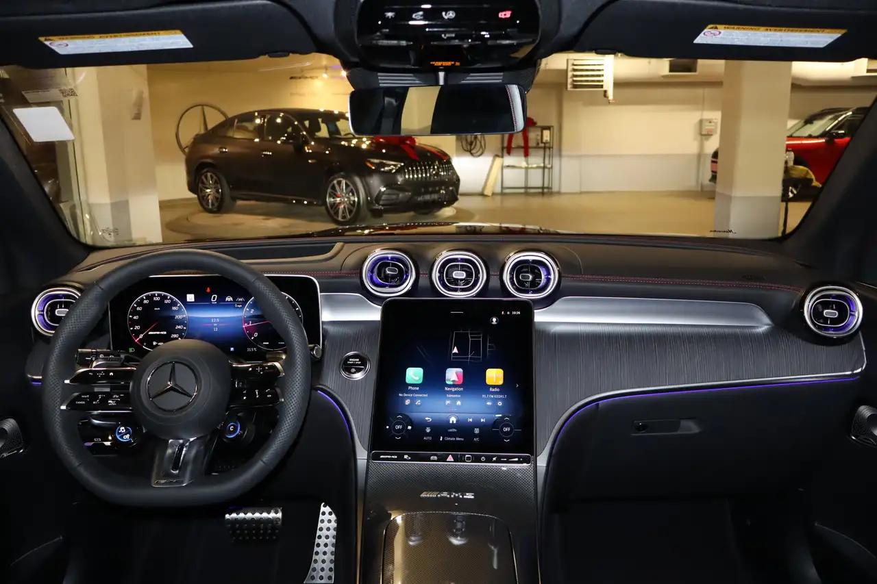 Mercedes-Benz GLC снимка Mercedes-Benz GLC