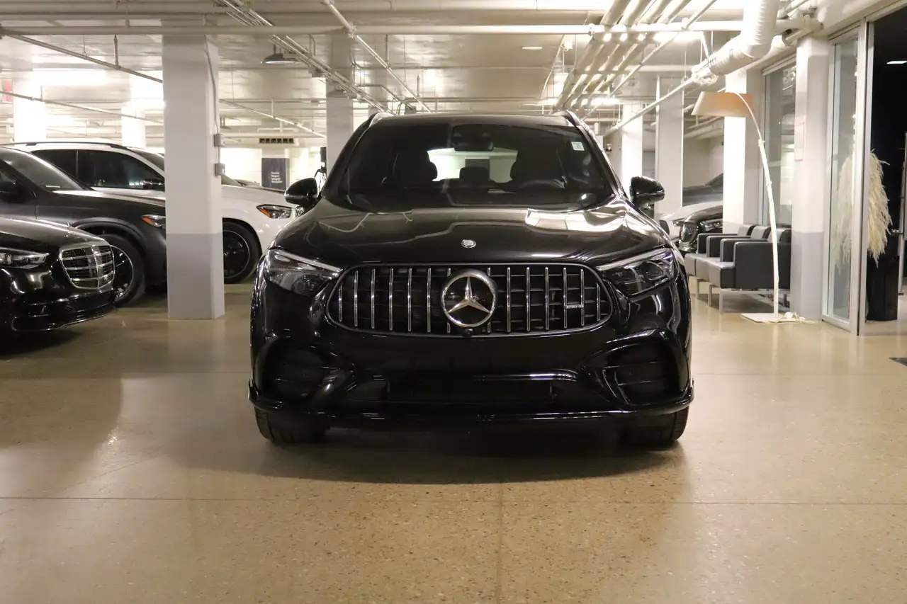 Mercedes-Benz GLC снимка Mercedes-Benz GLC