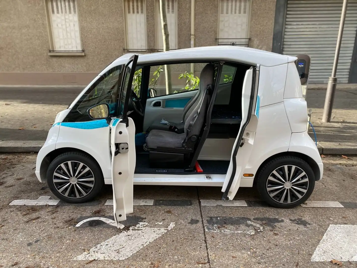 Micro Sonstige WEEZ 100% ELECTRIQUE Weiß - 2