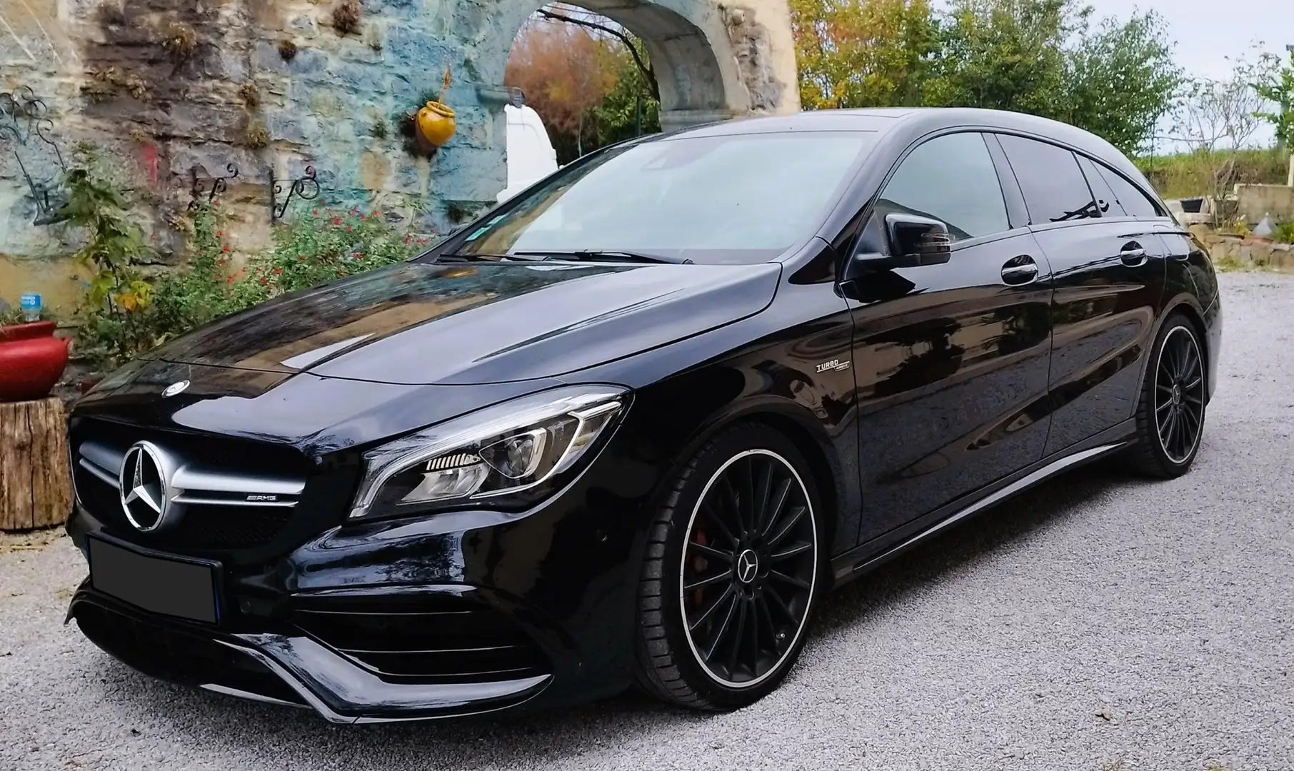 Mercedes-Benz CLA 45 AMG CLA Shooting Brake 45 AMG Speedshift DCT 4Matic Noir - 1