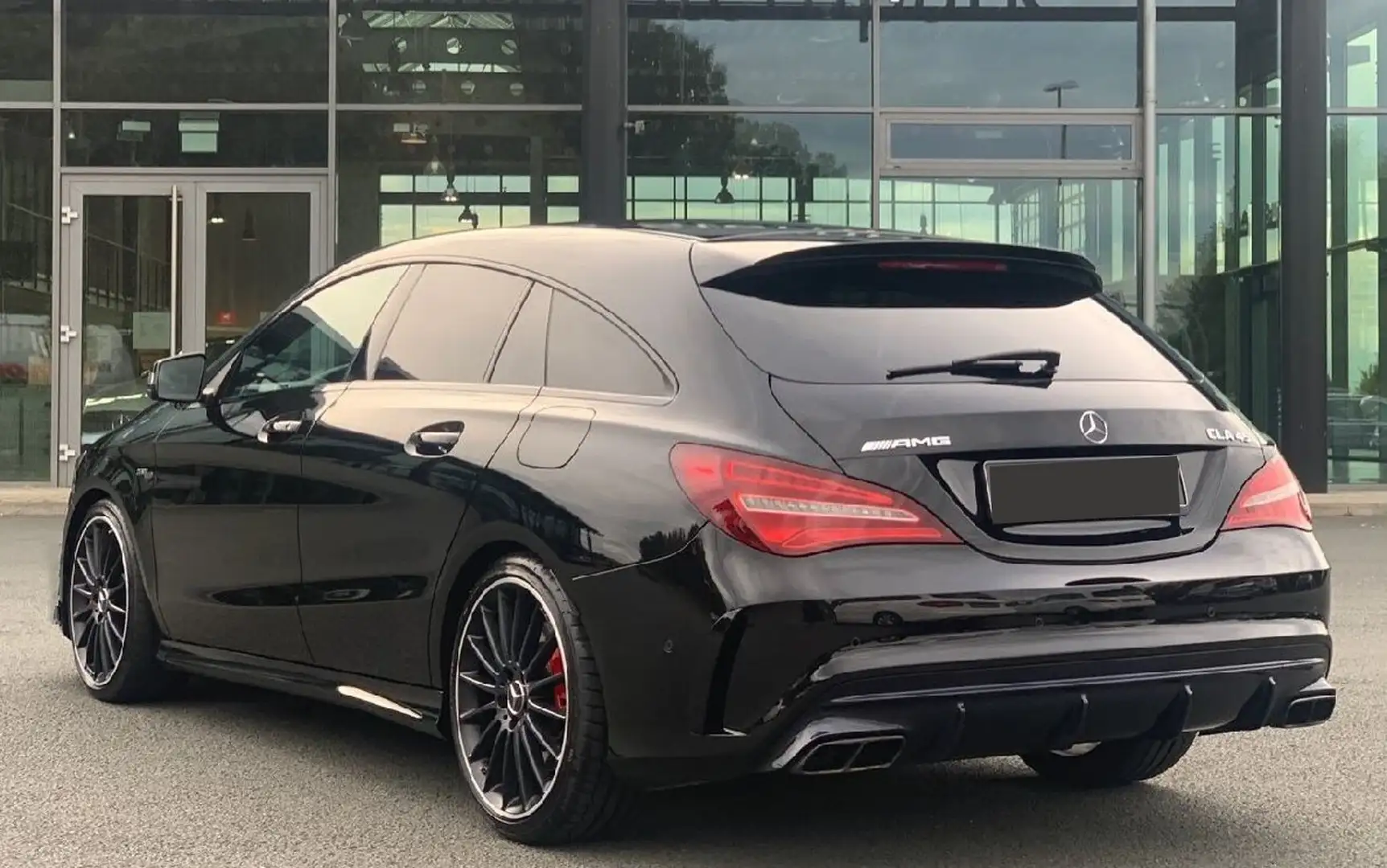 Mercedes-Benz CLA 45 AMG CLA Shooting Brake 45 AMG Speedshift DCT 4Matic Noir - 2