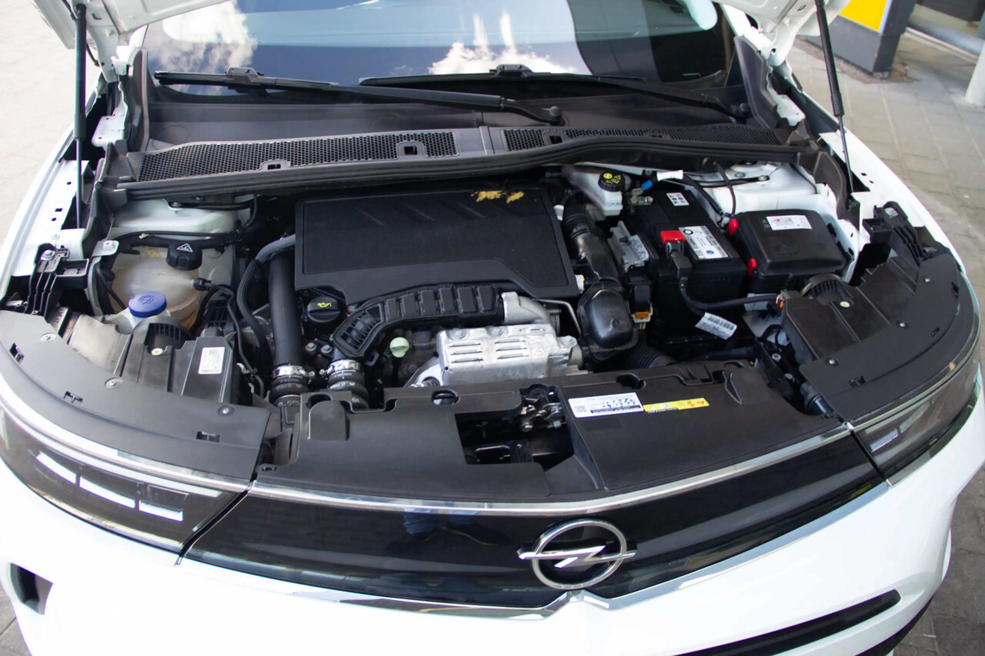 Opel Mokka EDITION 1.2T 100PK |GPS|CAMERA| — photo 6