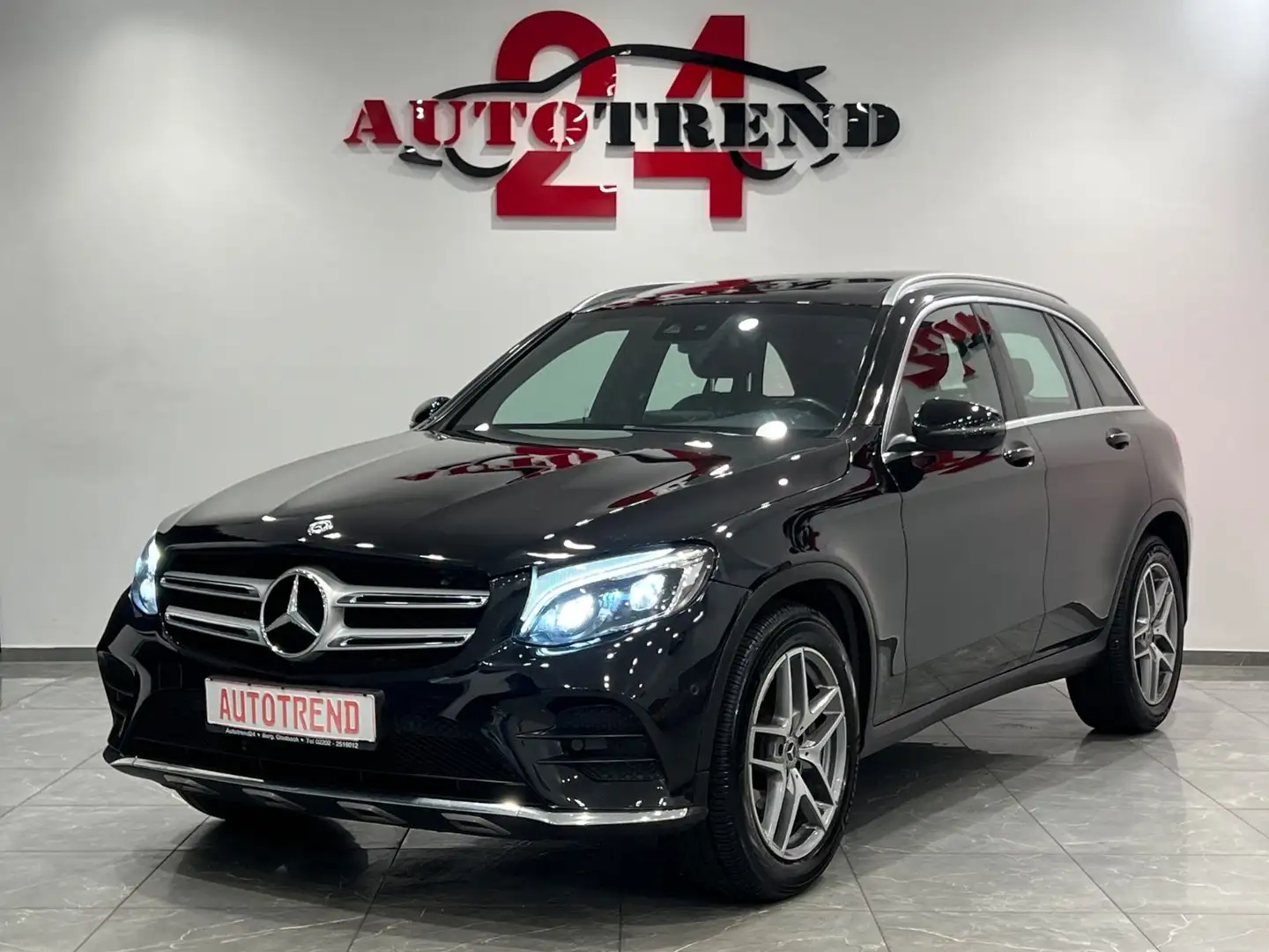 Mercedes-Benz GLC 250 4Matic AMG-LINE PANORAMA+KAMERA+LED Schwarz - 1