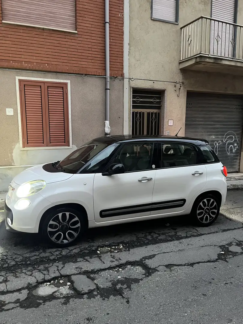 Fiat 500L panoramic edition Beige - 2