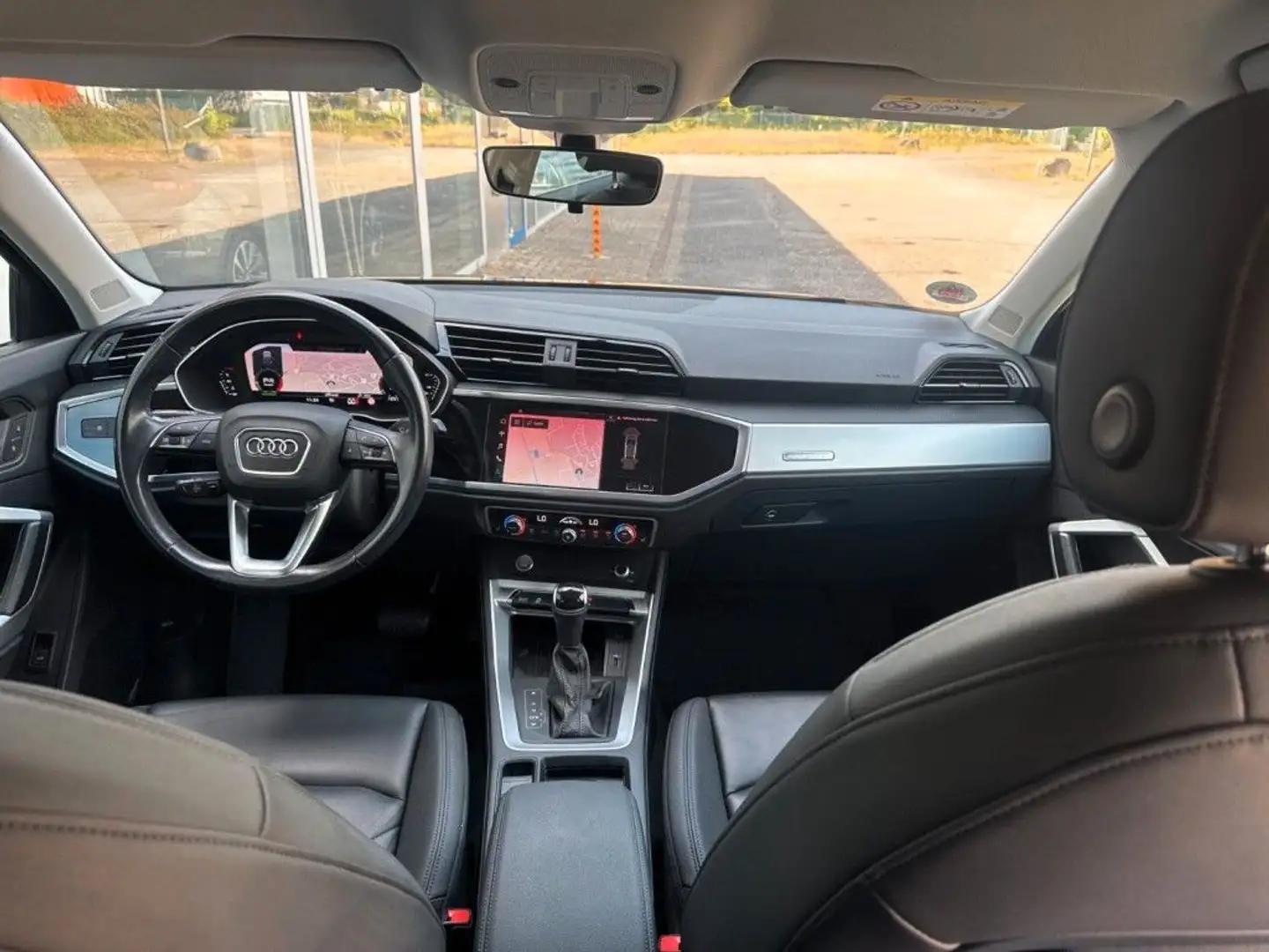 Audi Q3 Sportback 45 TFSI quattro*LEDER*NAV Noir - 1