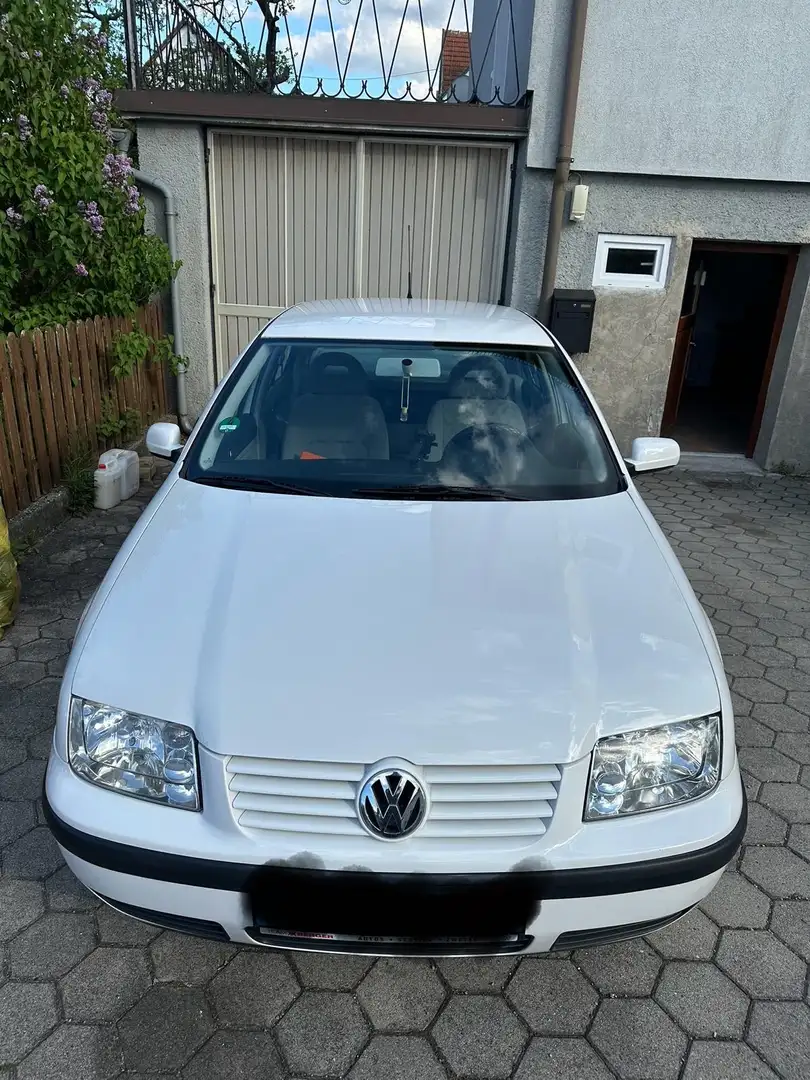 Volkswagen Bora 1,6 Comfortline Aut. Pickerl NEU bei VW – gültig b - 1