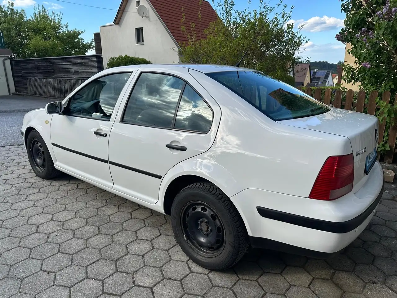 Volkswagen Bora 1,6 Comfortline Aut. Pickerl NEU bei VW – gültig b, foto 3