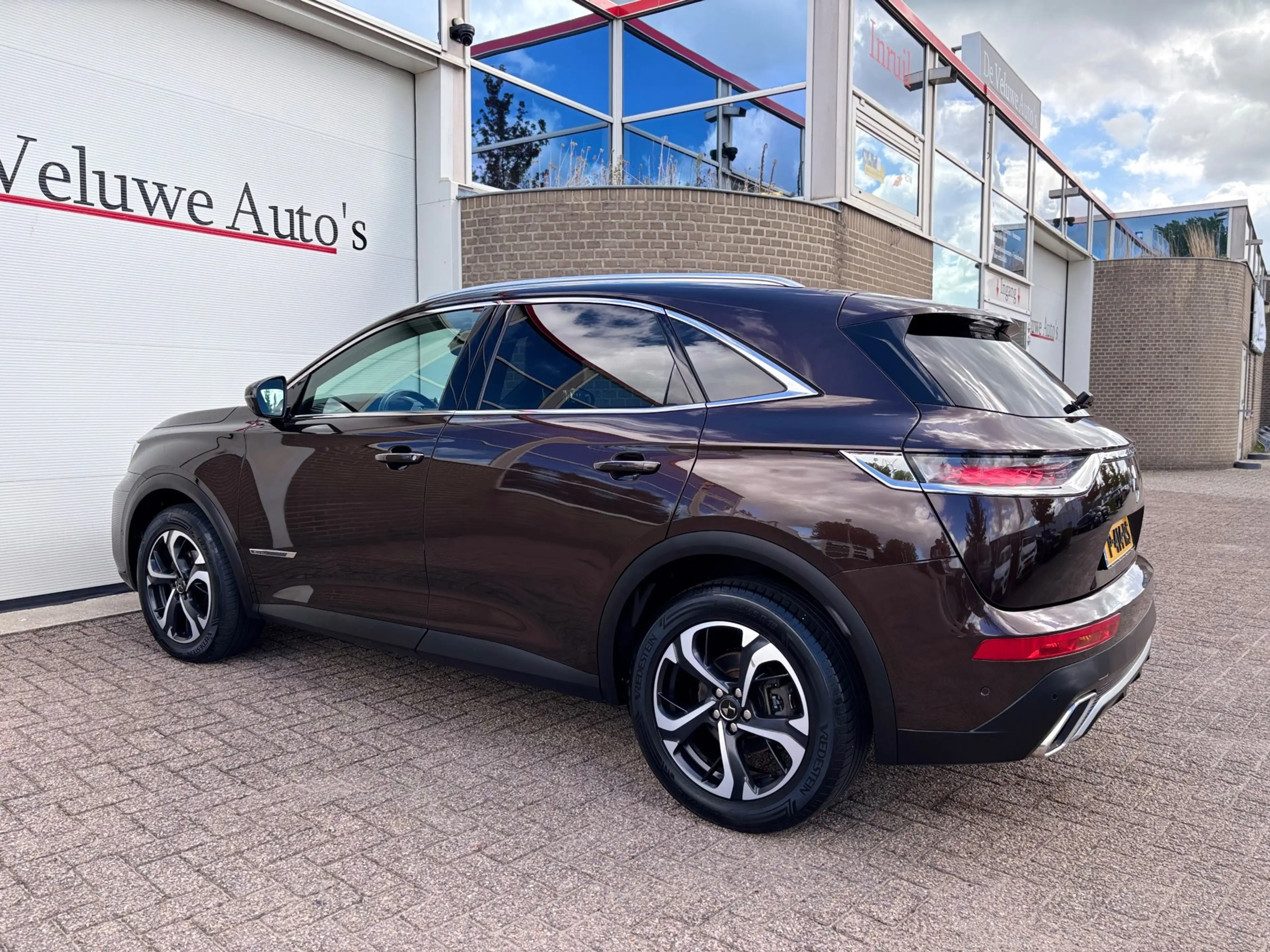 DS Automobiles DS 7 Crossback 1.6 PureTech So Chic|Memory|LED||Carplay — photo 11