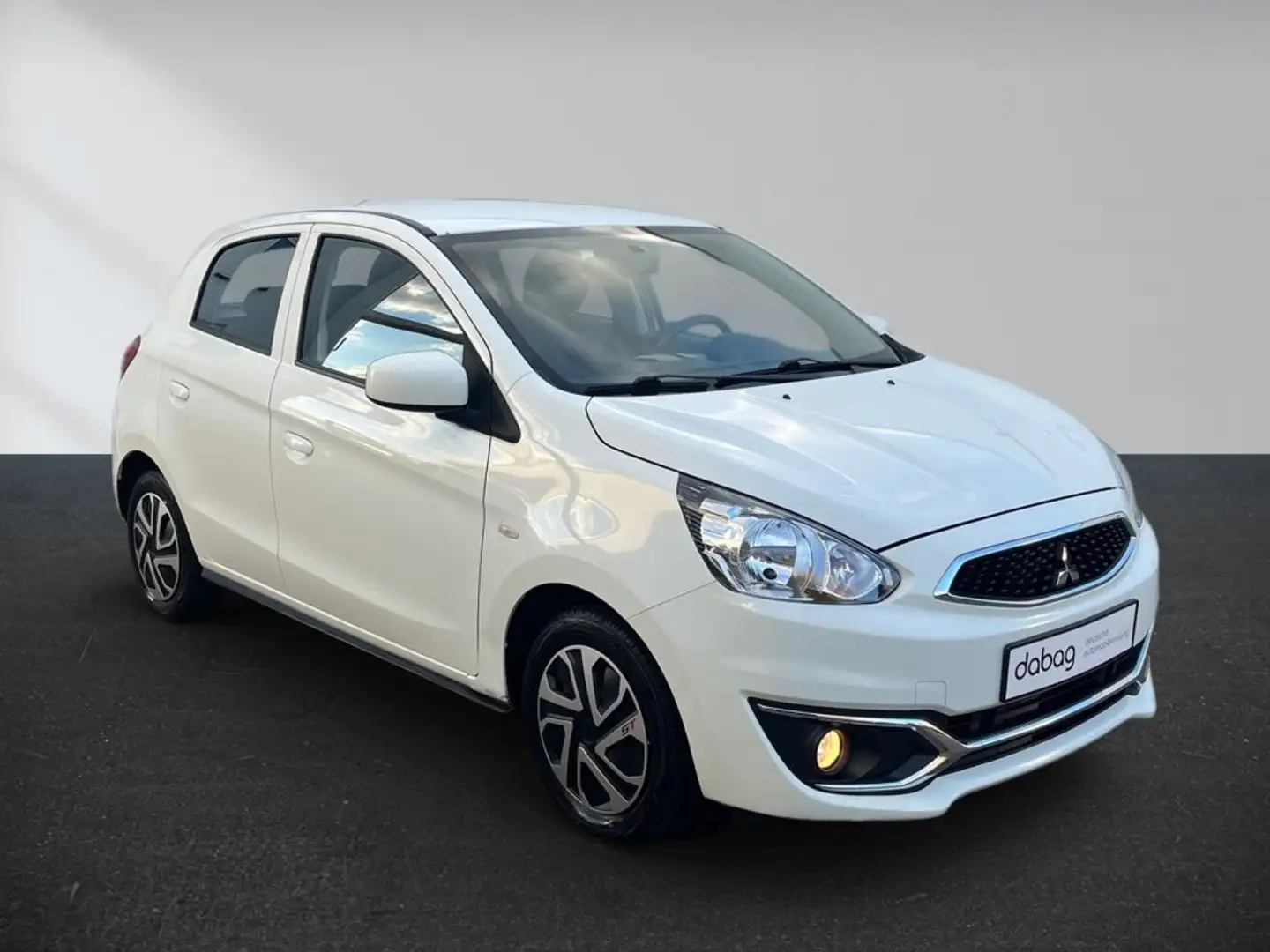 Mitsubishi Space Star 1.0 Weiß - 2