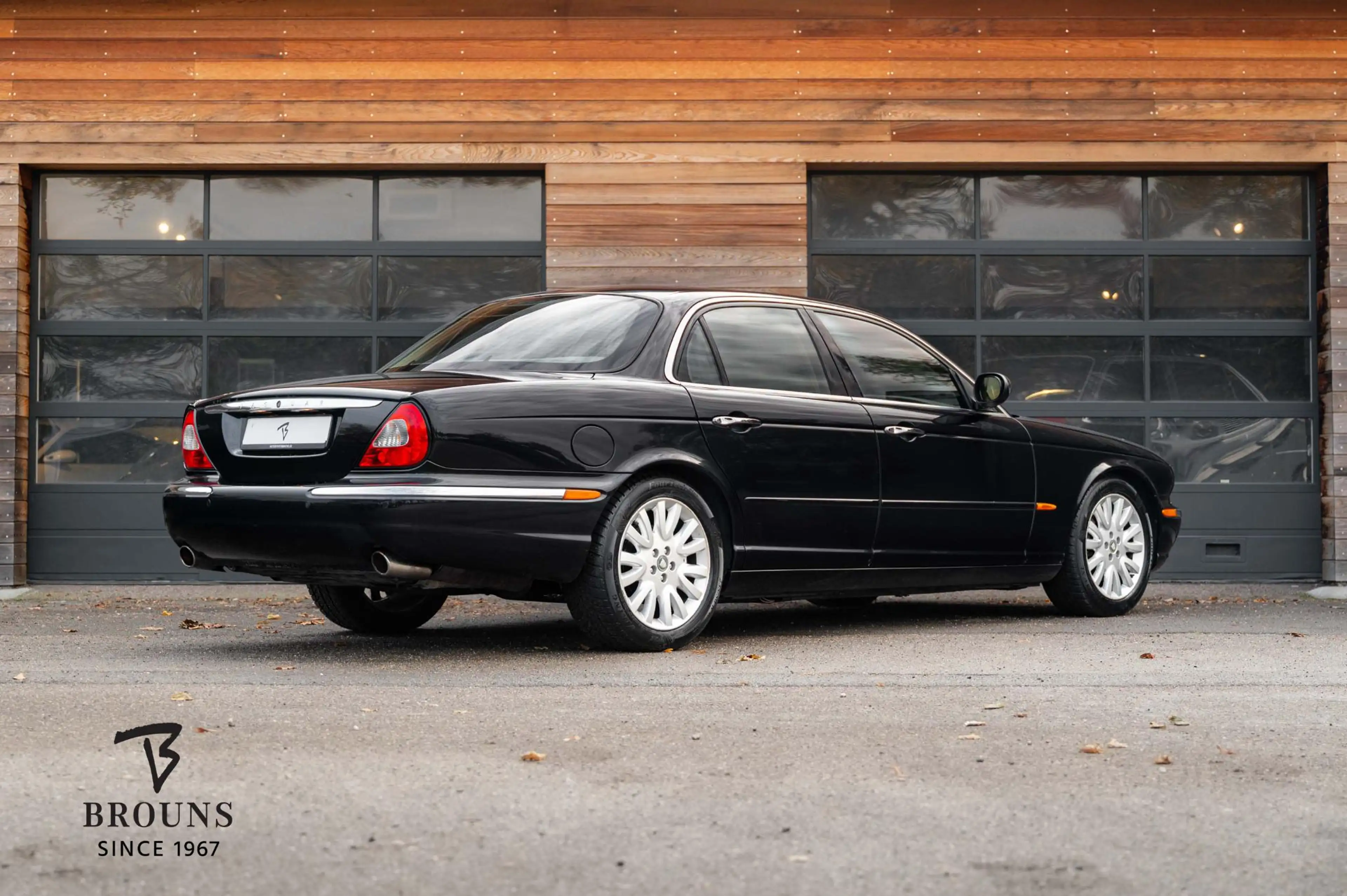 Jaguar XJ 3.5 V8 Executive V8 258pk — photo 3