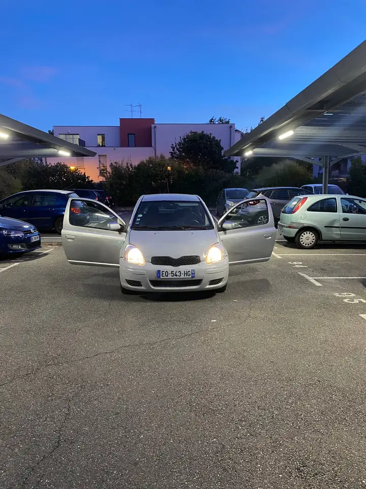 Toyota Yaris Yaris