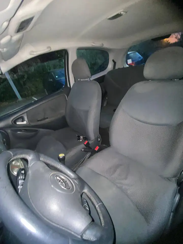Toyota Yaris Yaris — photo 3