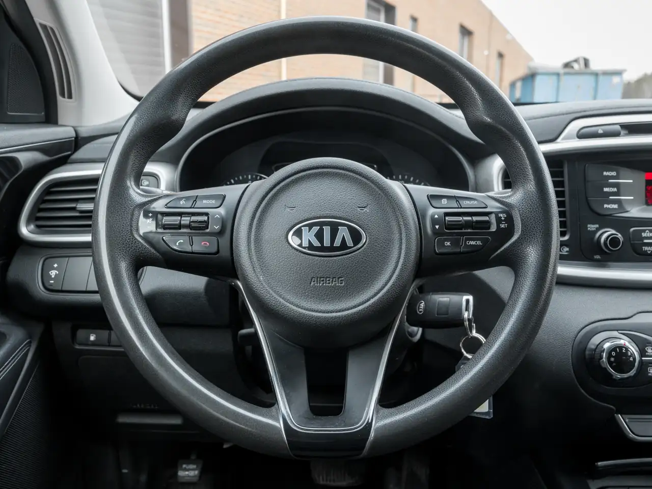 Kia Sorento photo Kia Sorento