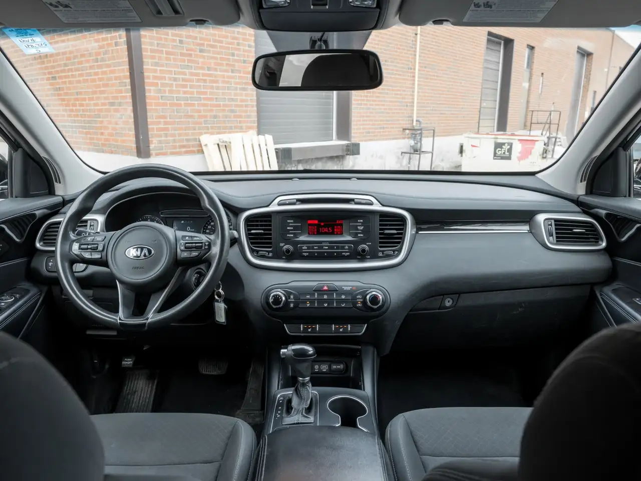 Kia Sorento photo Kia Sorento
