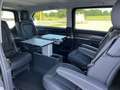 Mercedes-Benz V 300 4Matic AMG Avantgarde Edition Extralang Schwarz - thumbnail 17
