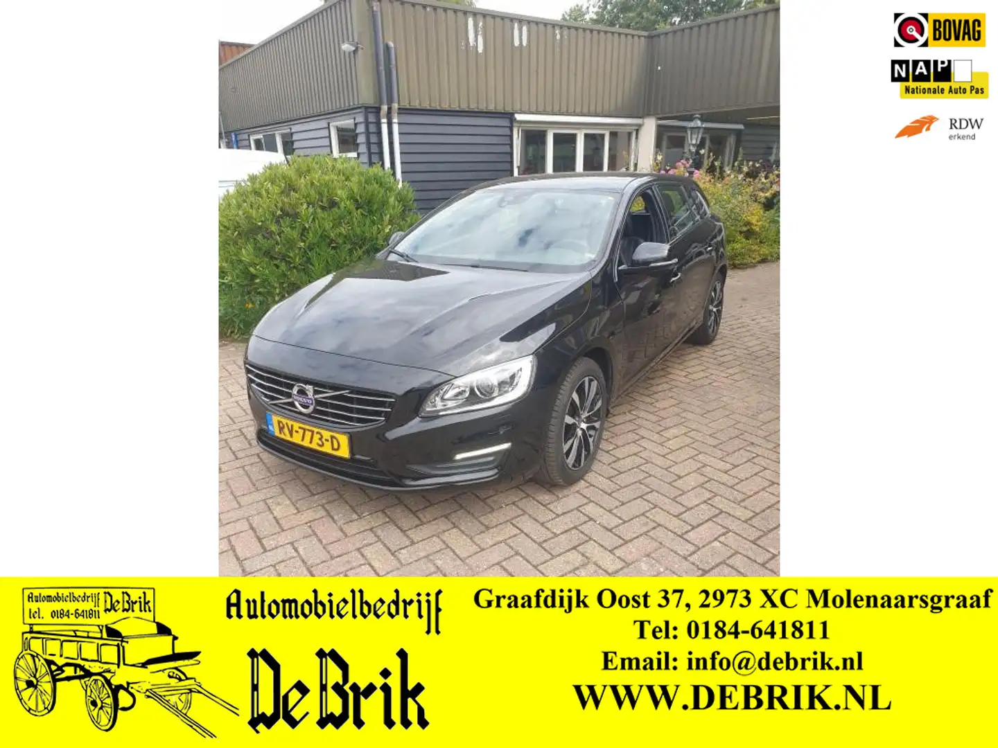 Volvo V60 2.0 T3 Polar+ Dynamic Zwart - 1