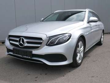 d T 4Matic Avantgarde NAVI/LED/PDC/AHK