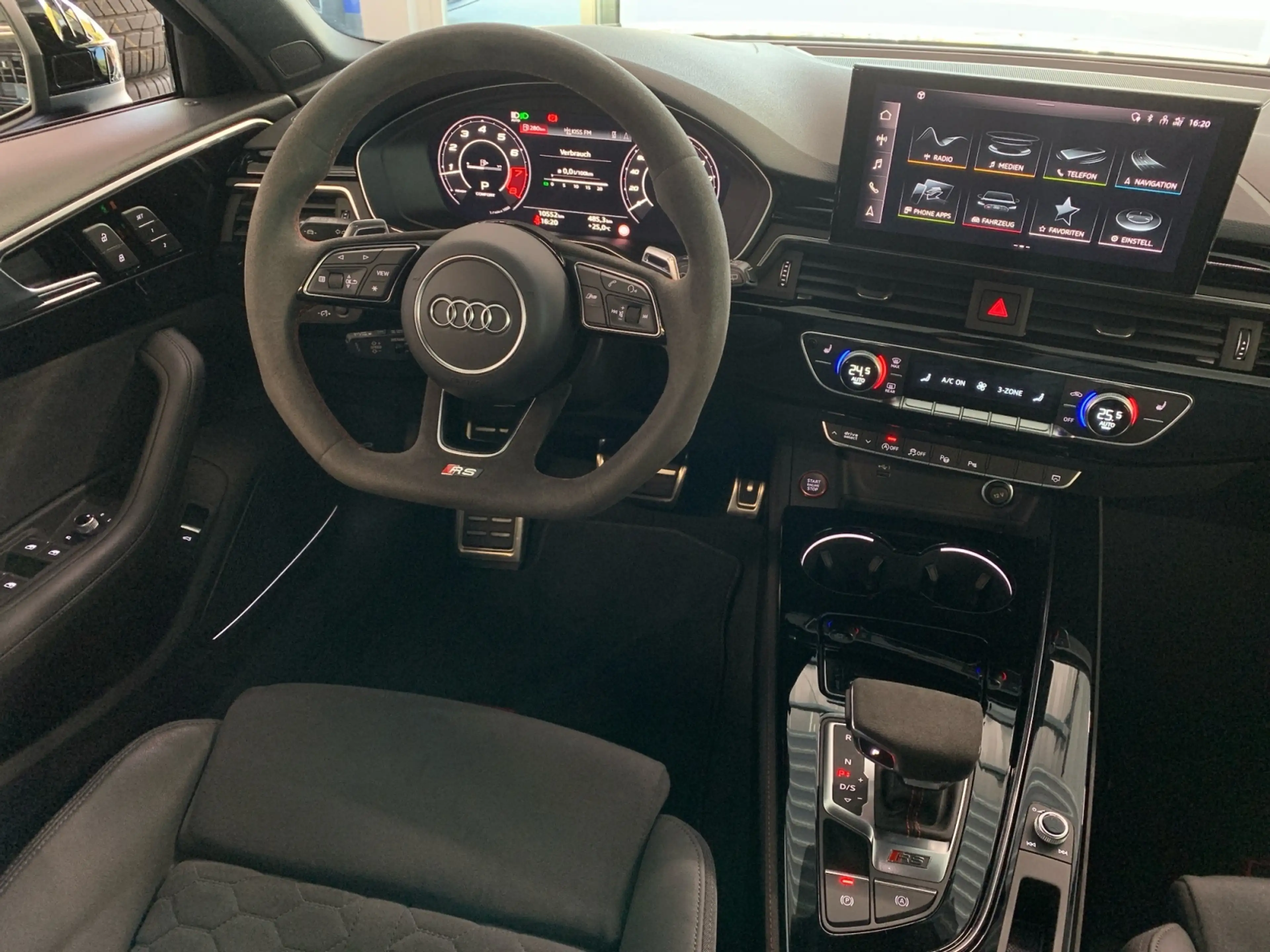 Audi RS4 Competition+ quattro tiptronic B&O MATRIX PARK AP — photo 11