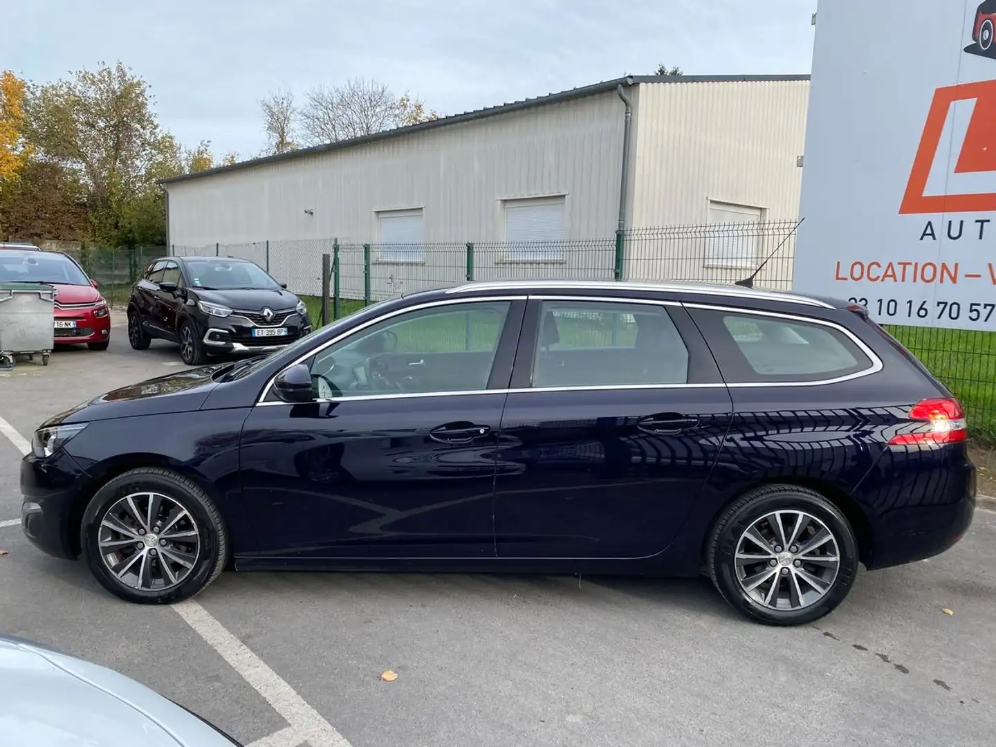 Peugeot 308 1.6 bluehdi 120ch business Bleu - 2