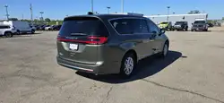 Chrysler Pacifica 2027