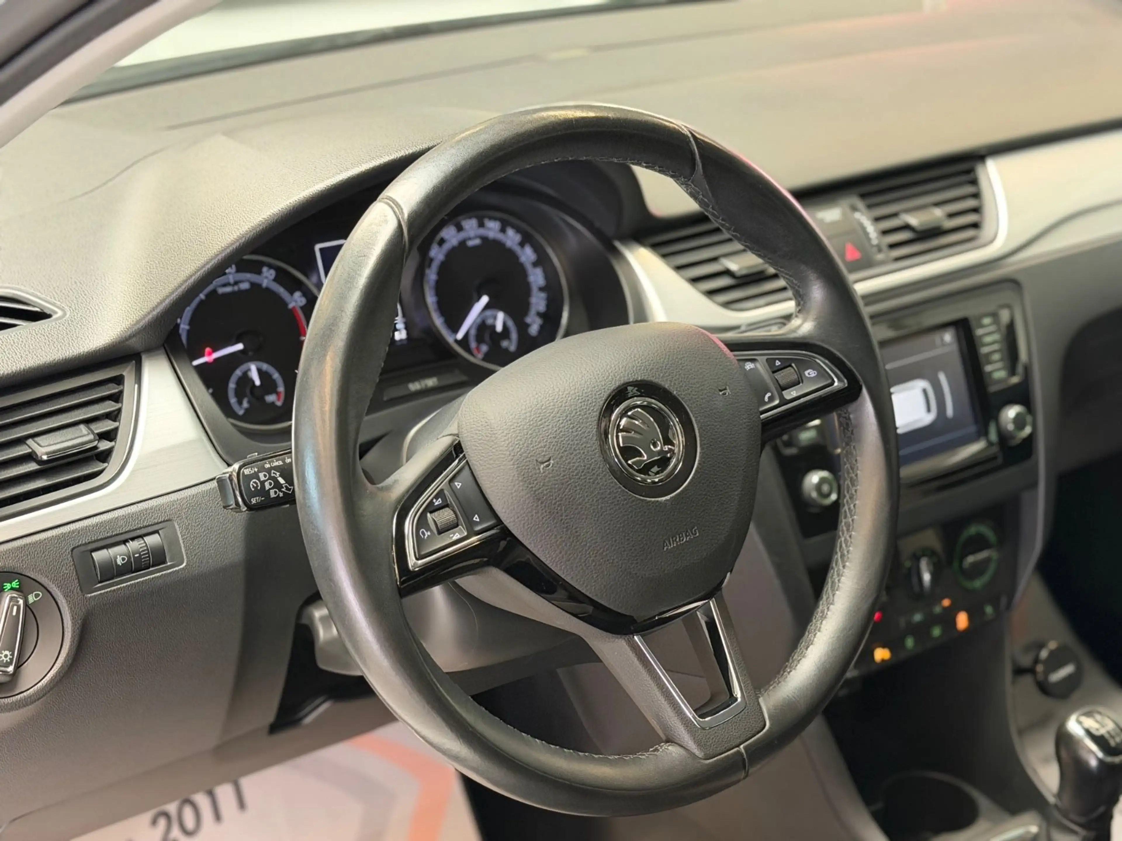 Skoda Rapid/Spaceback Spaceback Drive AHK/NAVI/SHZ/APPLE/8XALU — photo 12
