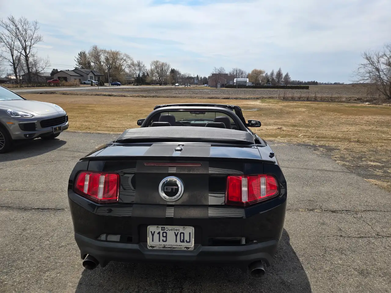 Ford Mustang снимка Ford Mustang