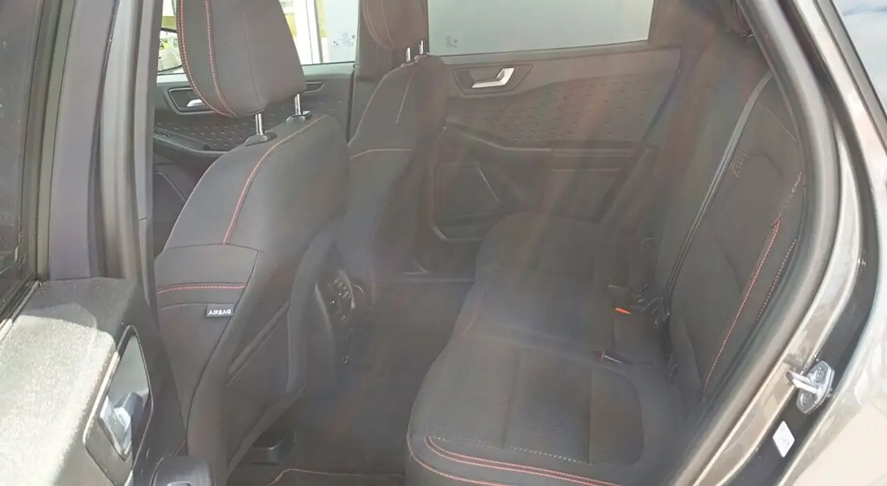 Ford Kuga 1,5 EcoBlue ST-Line Aut., миниатюра 9