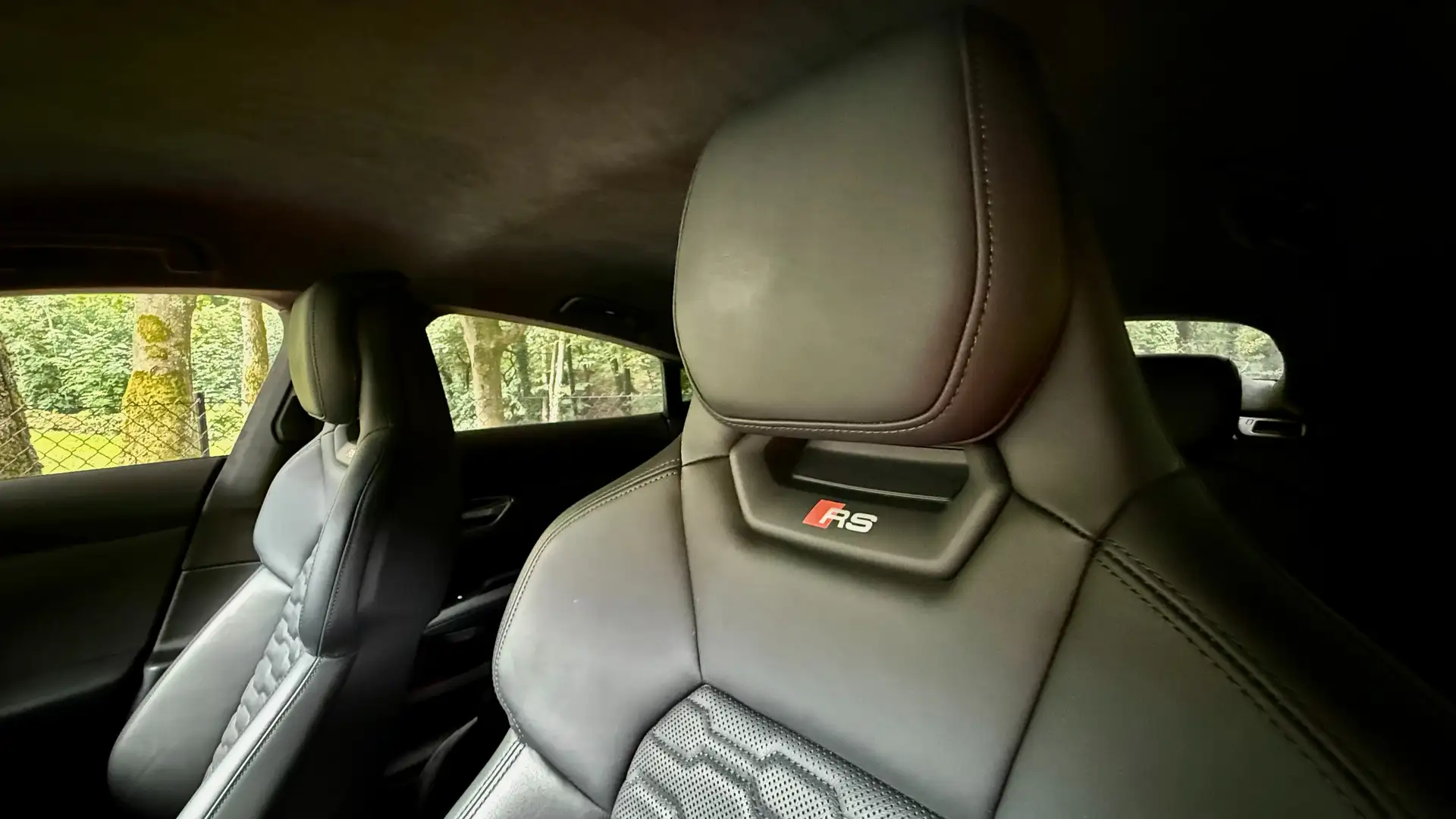 Audi e-tron GT RS 600 CH/MEGA FULL/CARBONE PACK/NP 217000€ Gris - 2