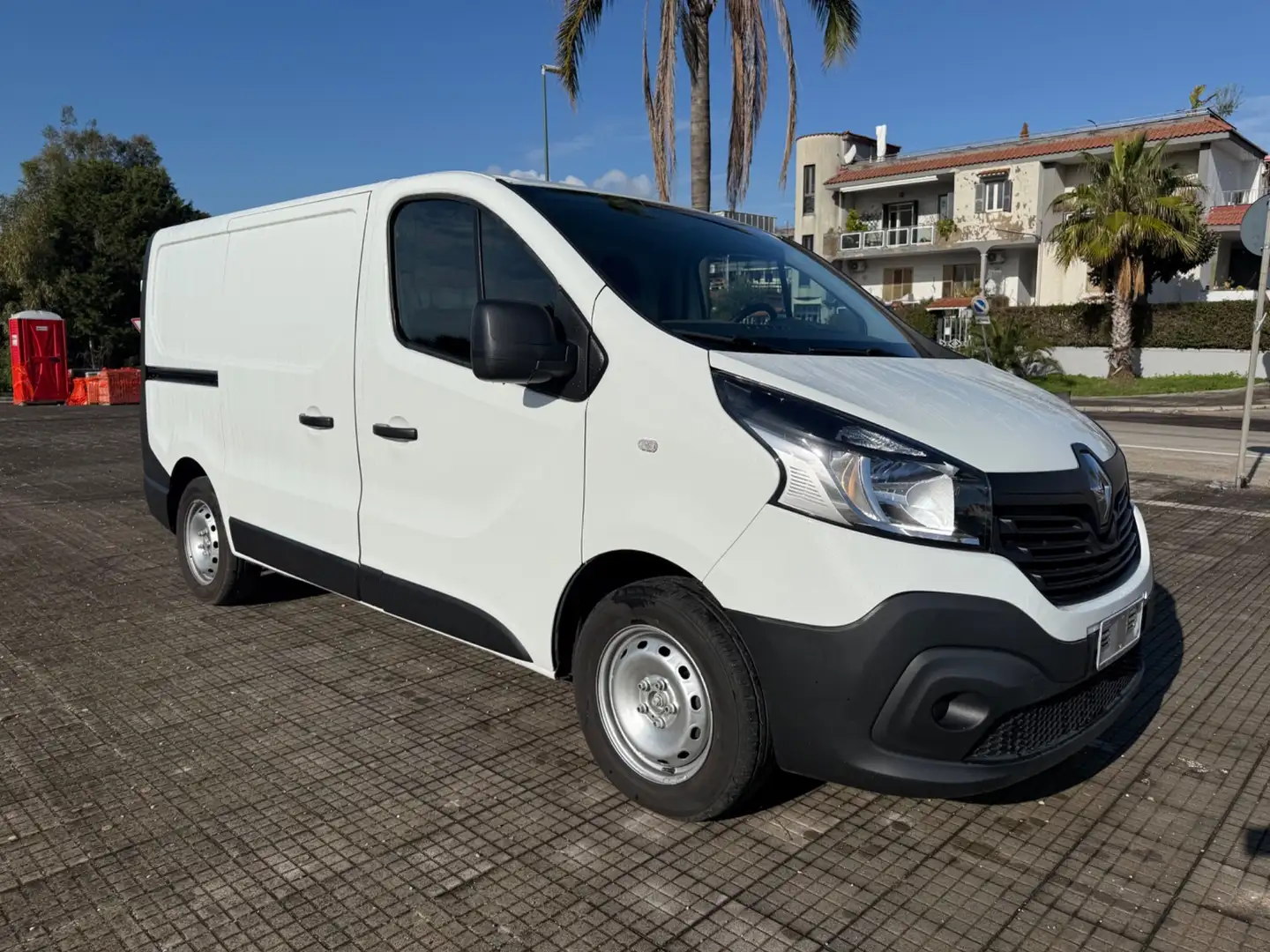 Renault Trafic Trafic T29 1.6 dCi 95CV PC-TN Furgone Blanc - 2