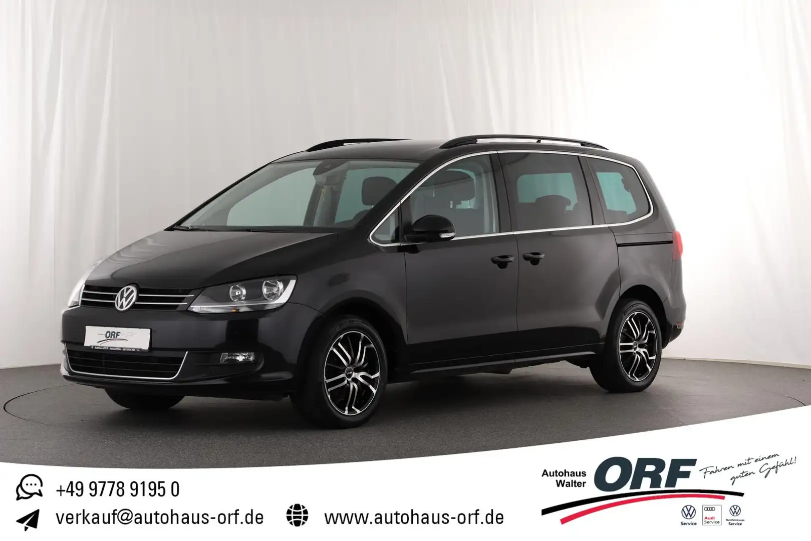 Volkswagen Sharan 1.4 TSI Comfortline DSG 7SITZER PDC NAVI ALU Zwart - 1