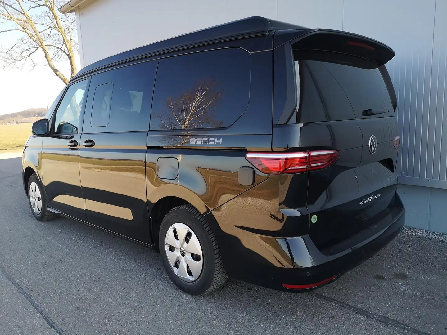 Volkswagen T7 California Beach (MV Cali) 2.0TDI DSG GV5 Lite 110 kW (150... Schwarz - 2