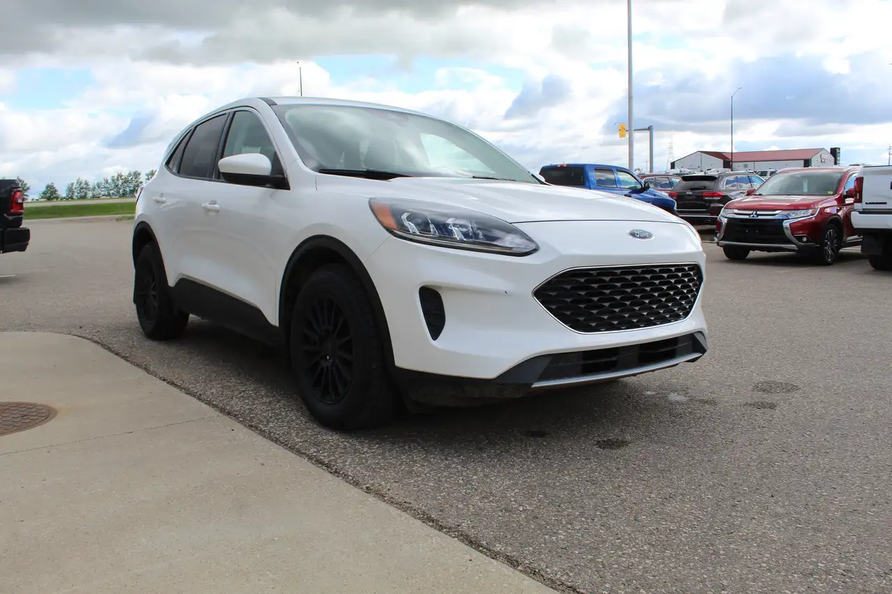 Ford Escape photo Ford Escape