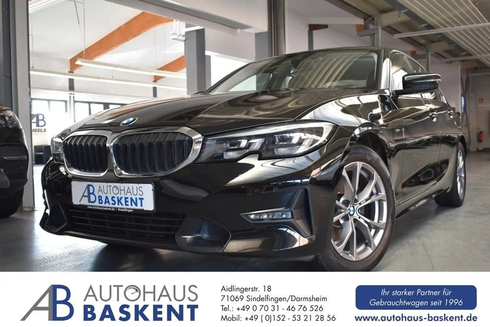 BMW 320 d SPORT LINE*LED*LIVE COCKPIT*AHK*NAVI Zwart - 1