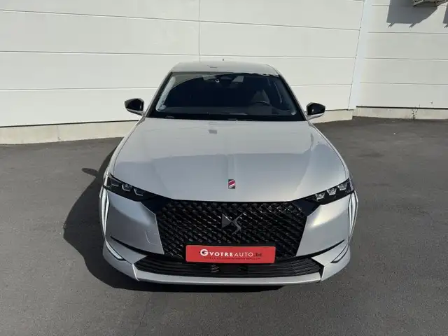 DS Automobiles DS 4 view 2