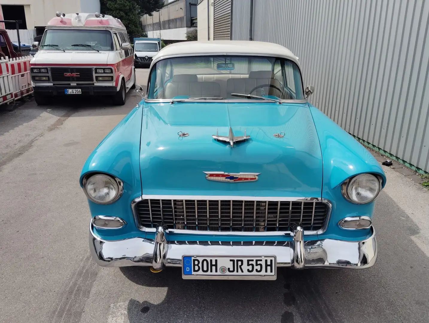 Chevrolet Bel Air Coupe Sedan , 2 Color . mild Custom Blau - 2