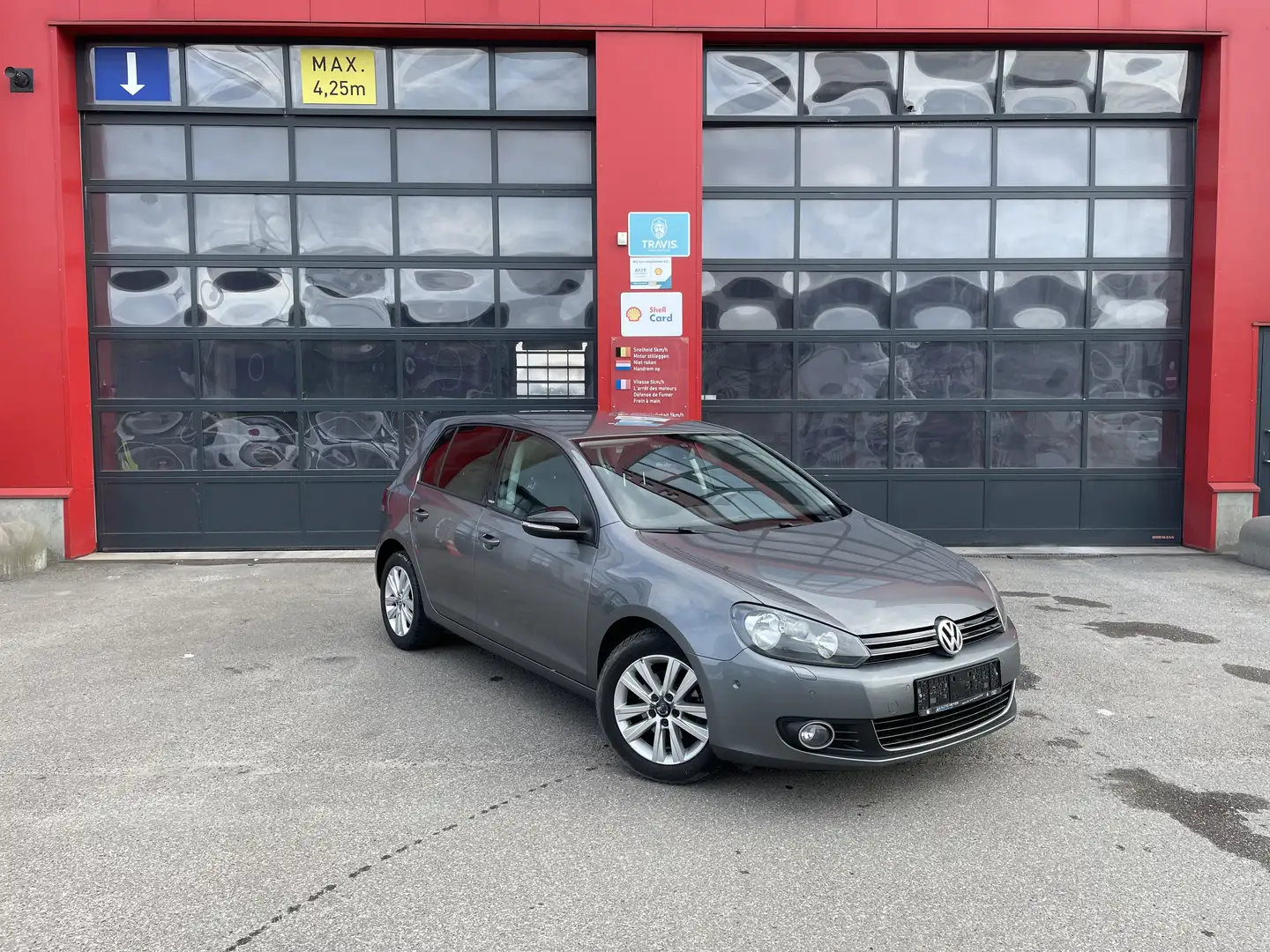 Volkswagen Golf 1.2 TSI Highline Grau - 2