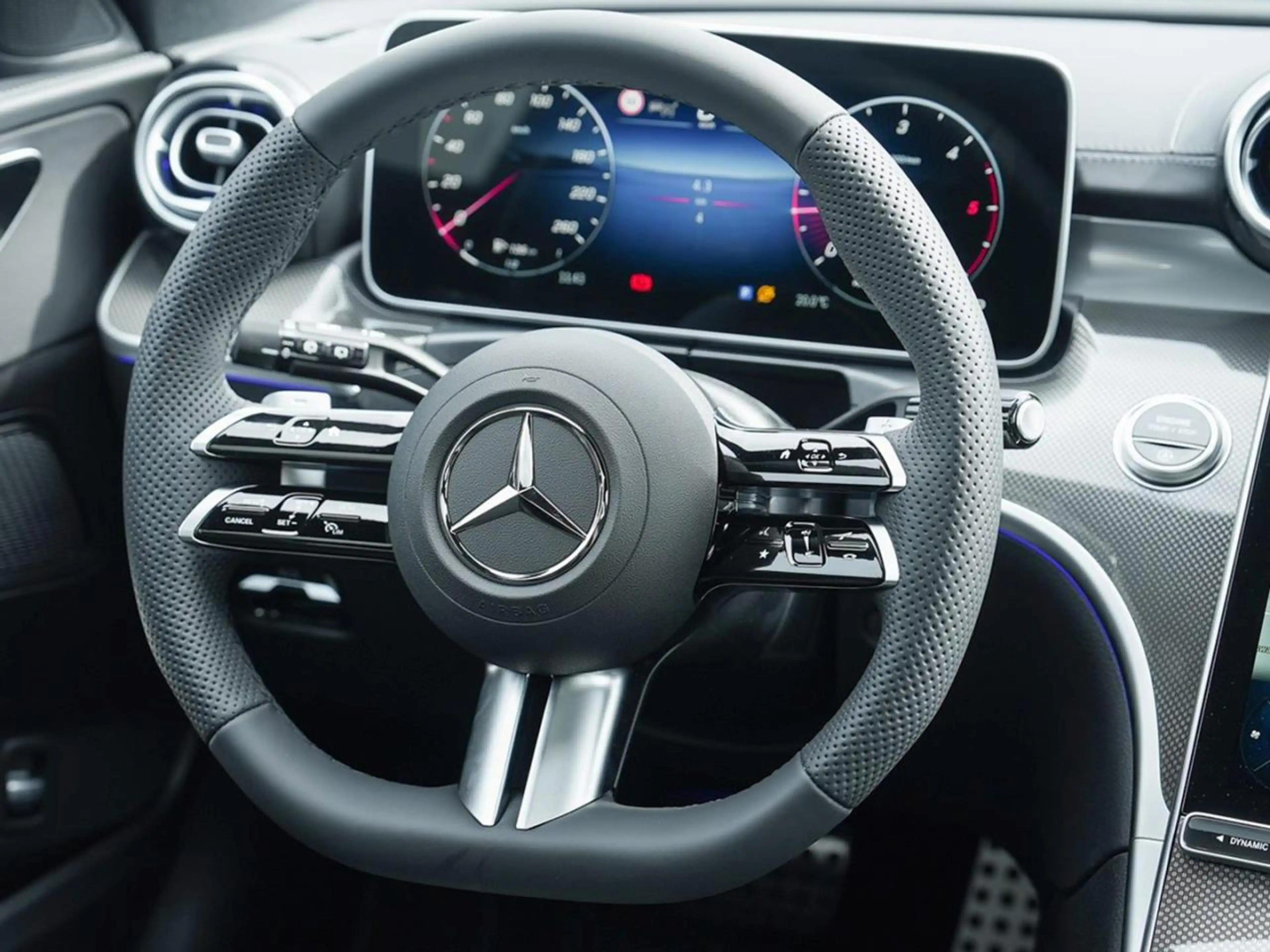 Mercedes-Benz C 200 d T-Modell AMG Night Distronic 360 Panorama — photo 8