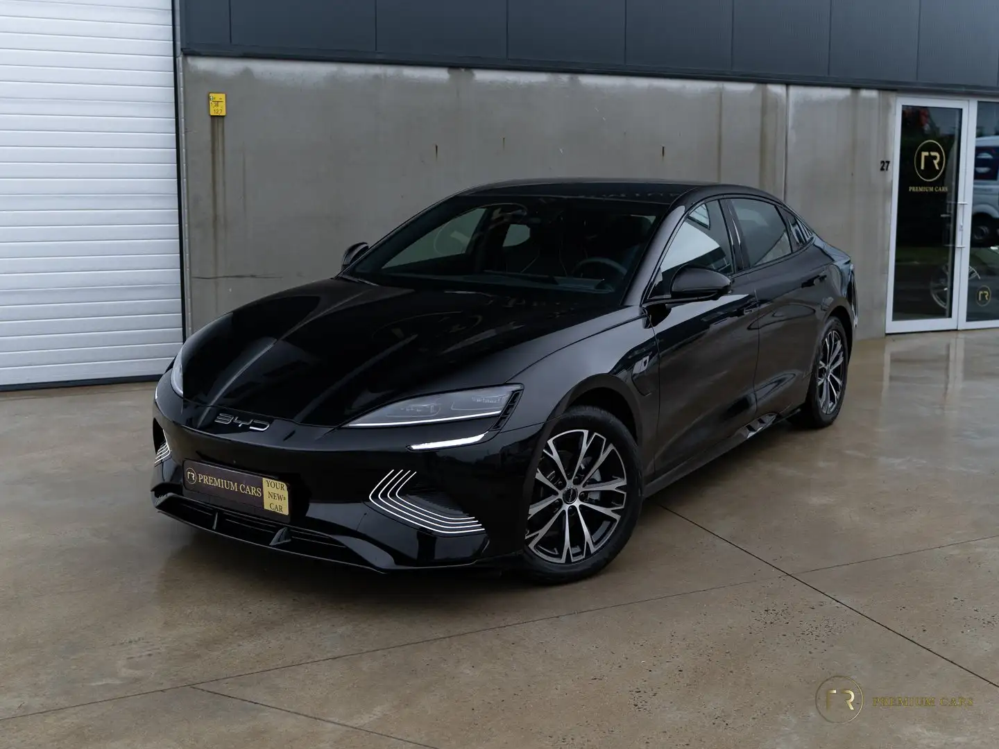 BYD Seal Comfort l Space Black l NEW l Ready! Schwarz - 1