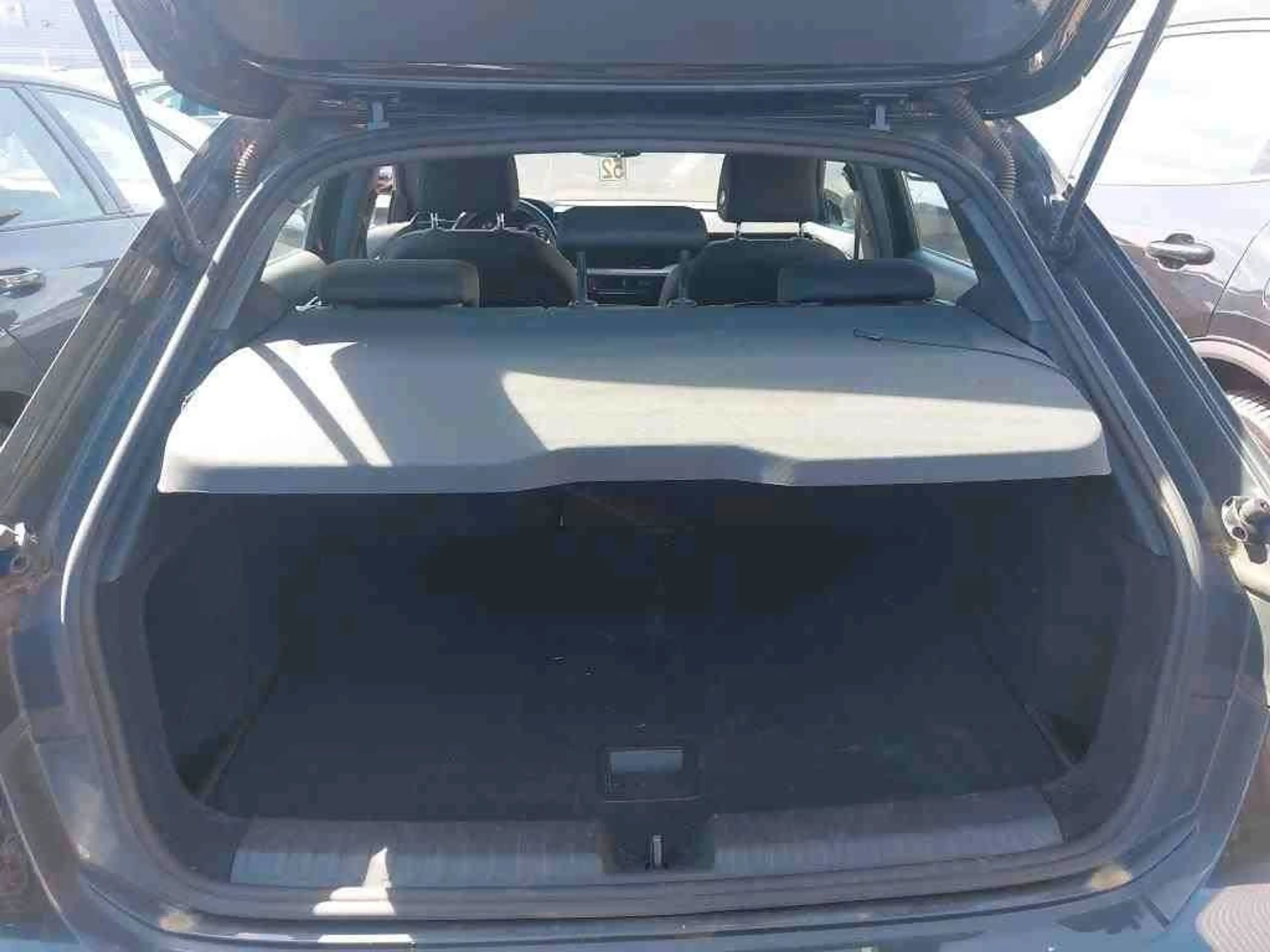 Audi A3 Sportback 2.0TDI Navi Kamera Alu17 PDC LED — photo 7