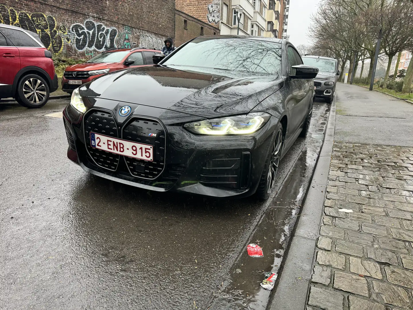 BMW i4 Gran Coupe 83.9 kWh M50 Garantie Bmw 11/2026 Noir - 1