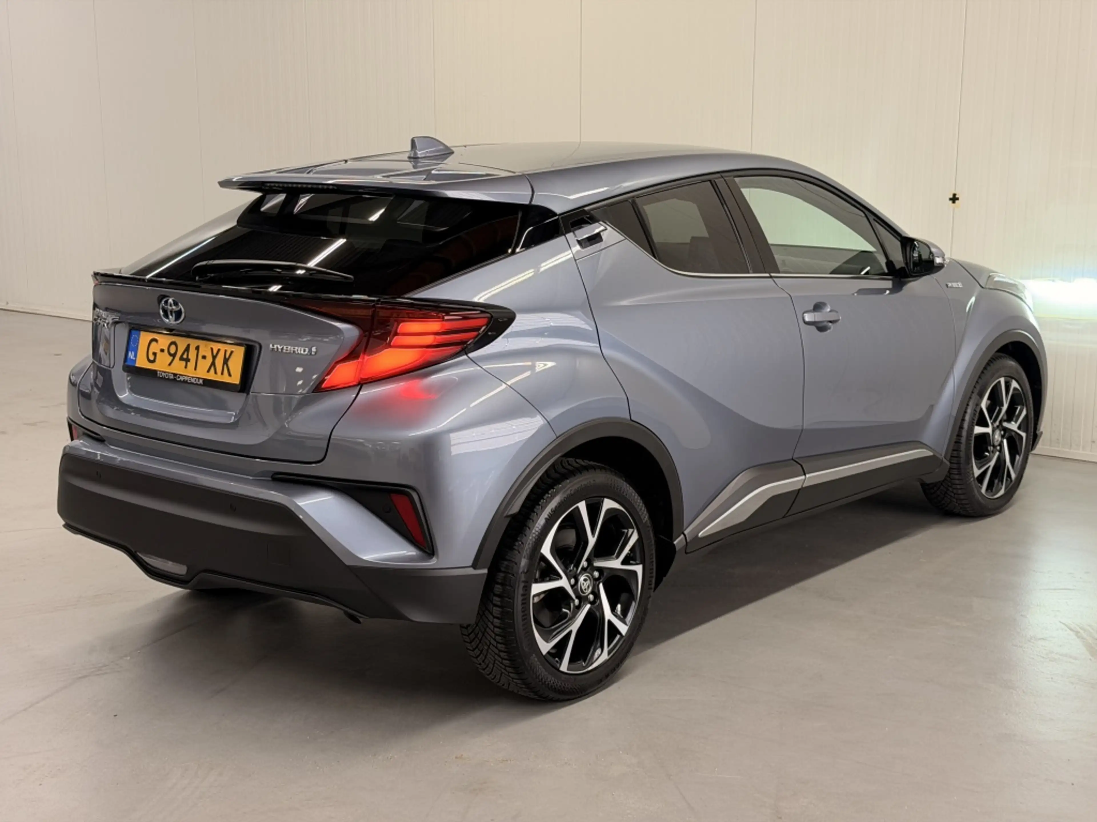 Toyota C-HR 1.8 Hyb. First Edit. — photo 2