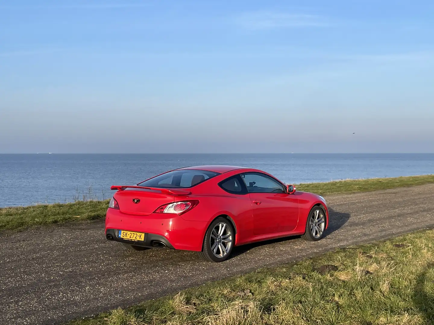Hyundai Genesis Coupe Genesis Coupe 2.0T Rojo - 1