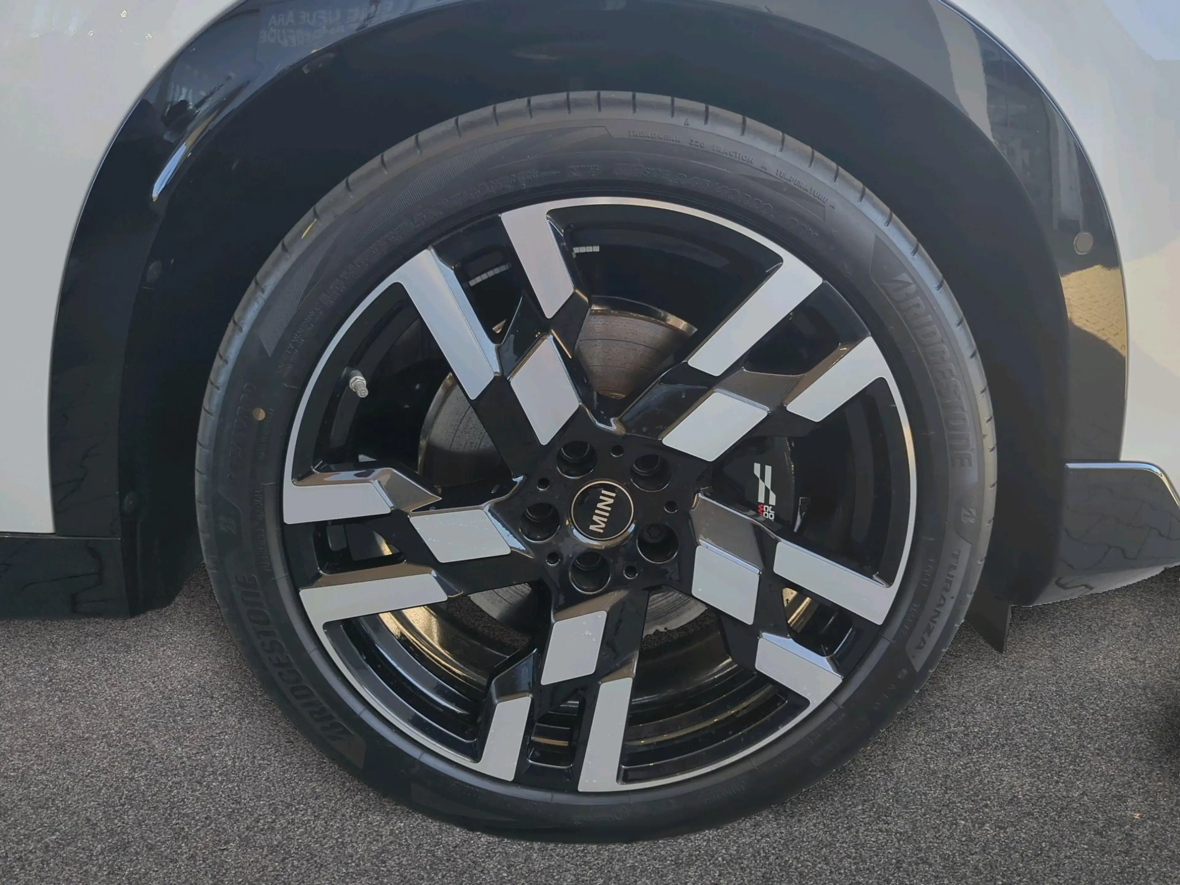 MINI Countryman S All4 John Cooper Works Trim — photo 10