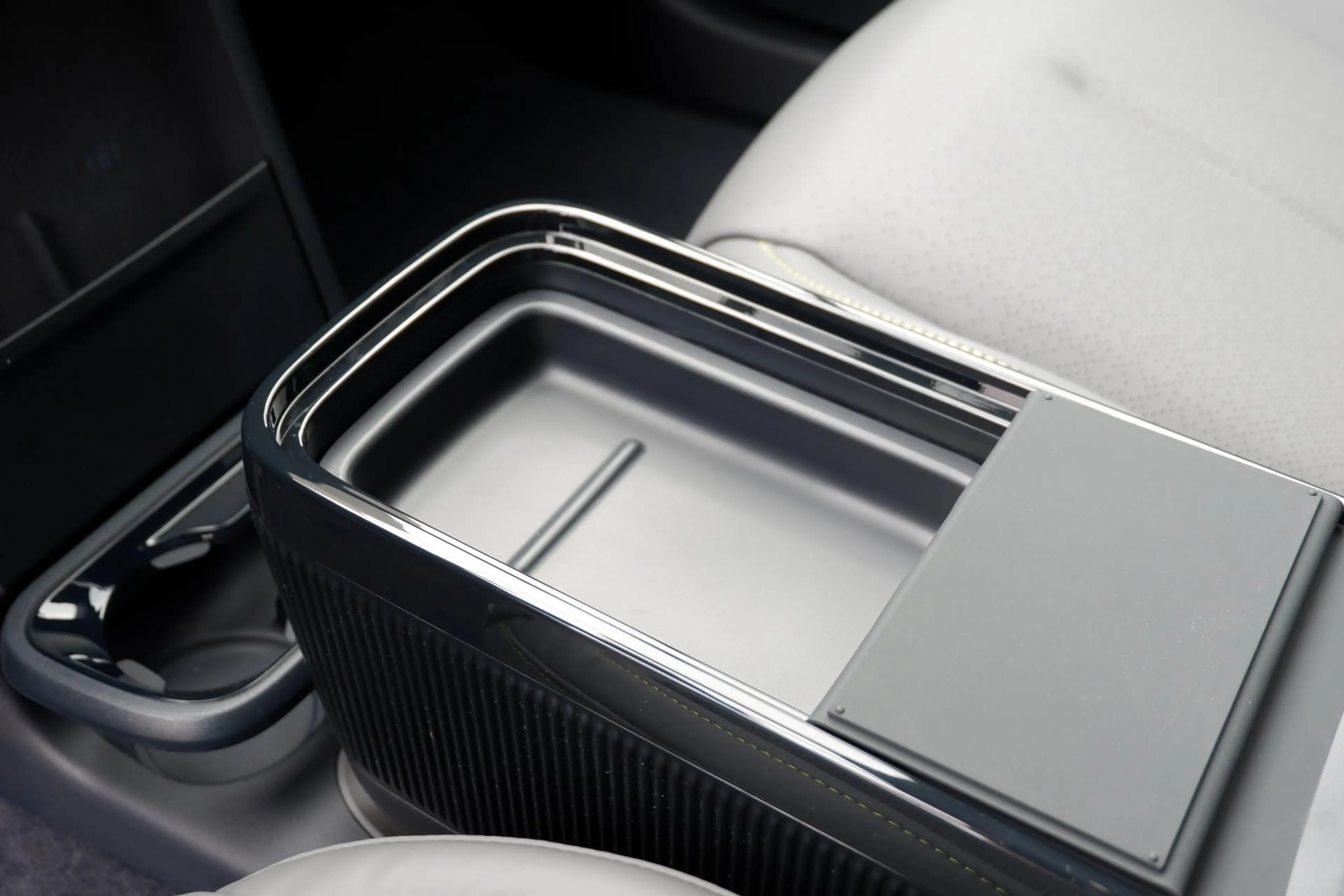 Lynk & Co 02 More 66 kWh | HEICO 21" Wielen | HEICO Verlagingsv — photo 14