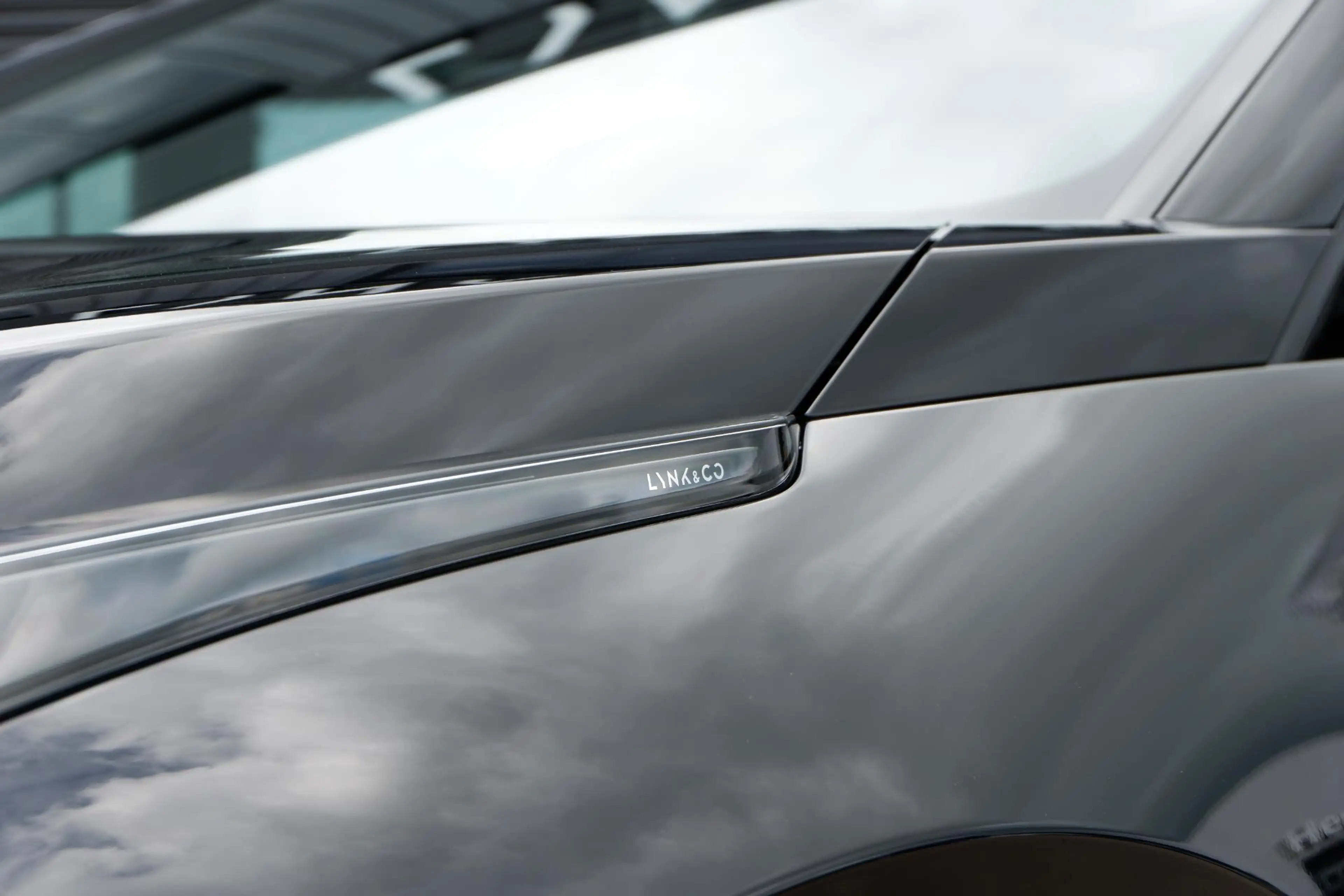 Lynk & Co 02 More 66 kWh | HEICO 21" Wielen | HEICO Verlagingsv — photo 8