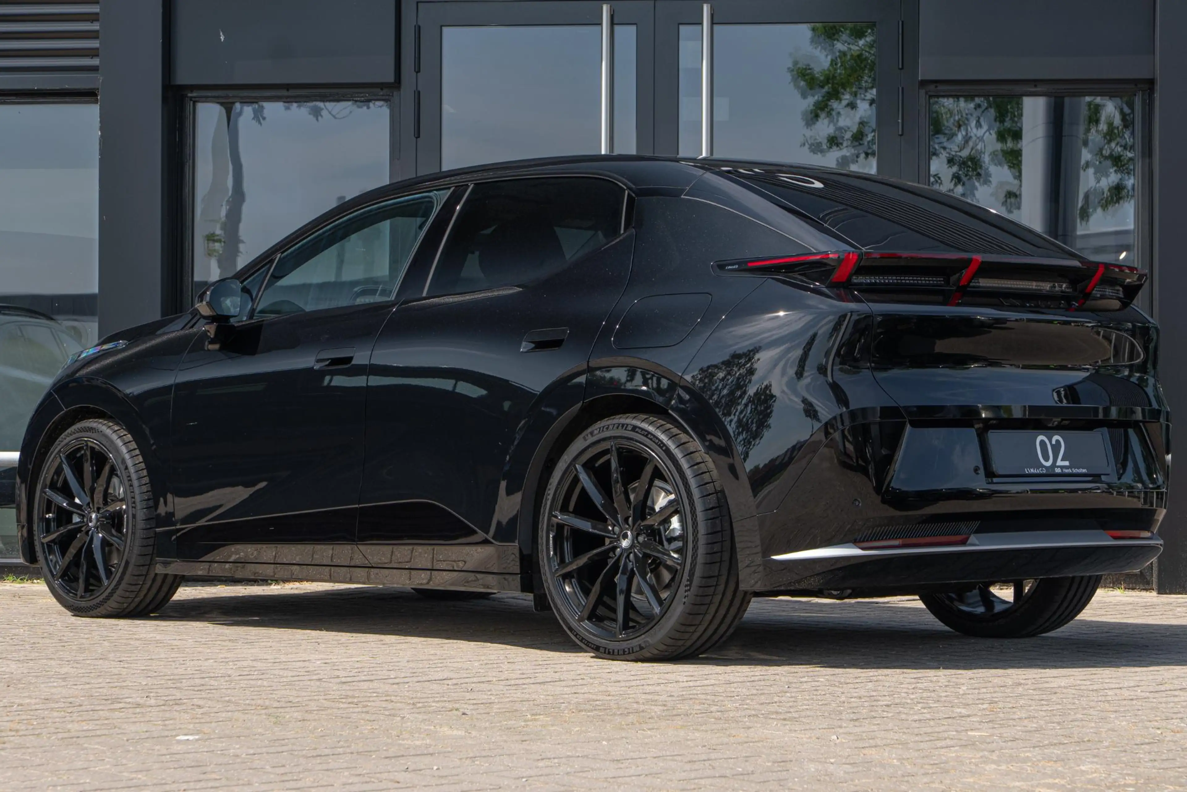 Lynk & Co 02 More 66 kWh | HEICO 21" Wielen | HEICO Verlagingsv — photo 2