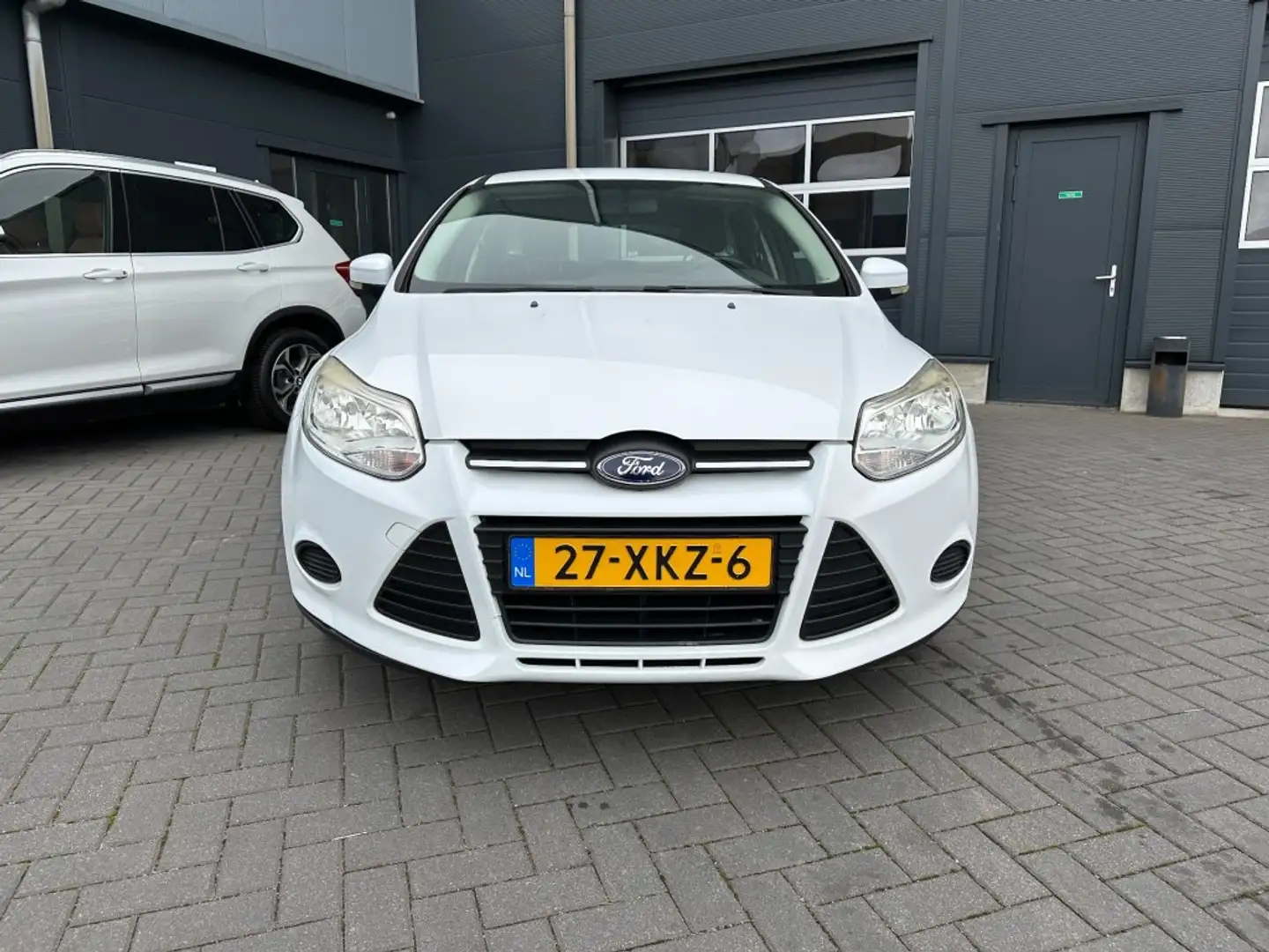 Ford Focus Wagon 1.6Ti-VCT Lease Trend Navigatie Blanc - 2